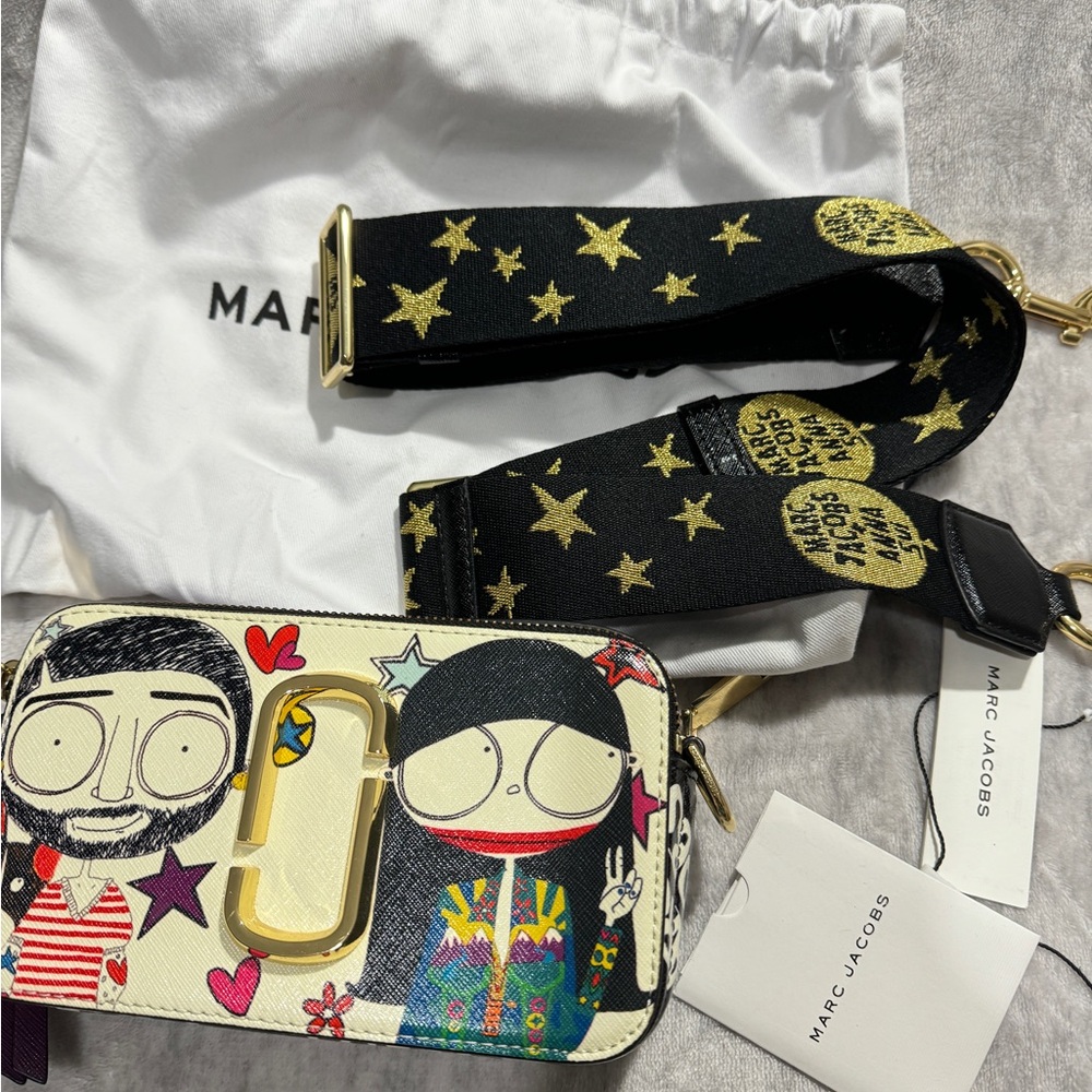 Marc Jacobs Snapshot Anna Sui
